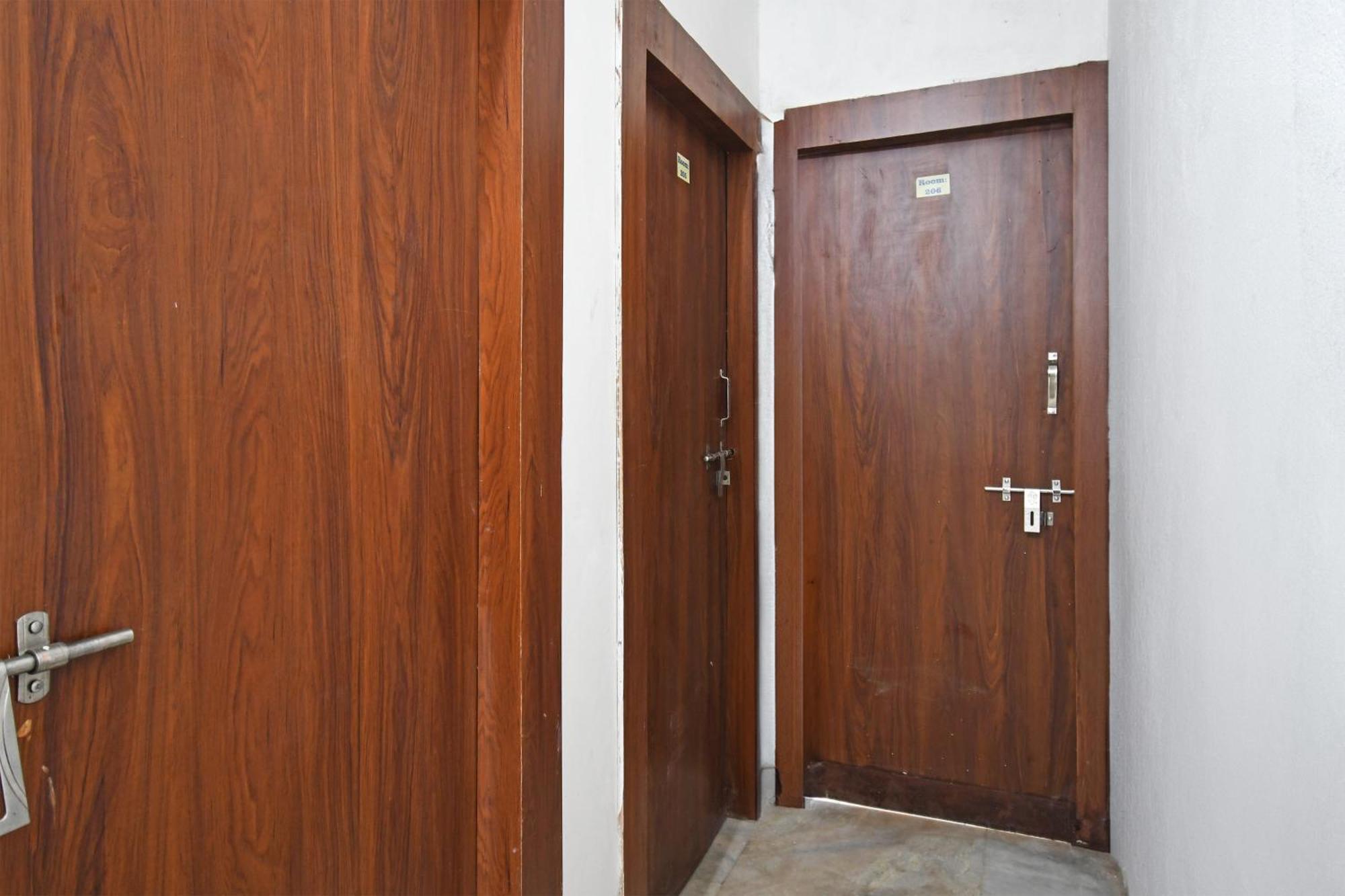 Oyo Hotel Chinar Park Kalkutta Exterior foto